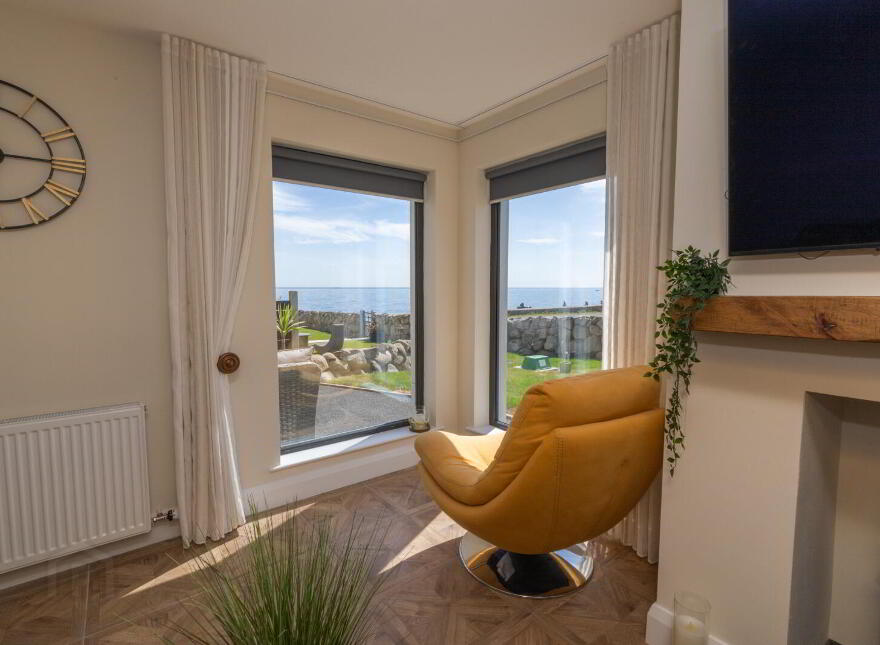 71A Glassdrumman Road, Annalong, Newry, BT34 4QJ