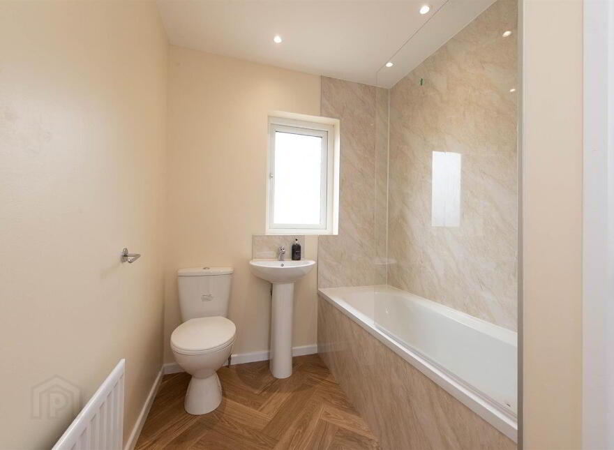 24 Meadowvale Gardens, Carryduff, Belfast, BT8 8PZ