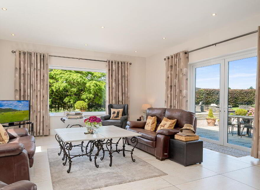 Stone Hill Stud Farm, Ballinvarosig, Carrigaline, P43CP63