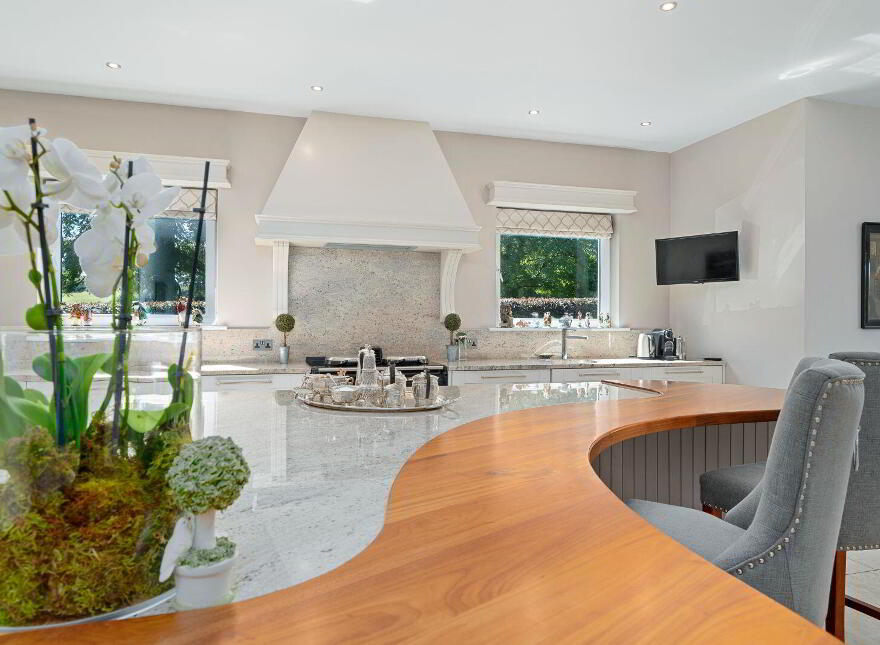 Stone Hill Stud Farm, Ballinvarosig, Carrigaline, P43CP63