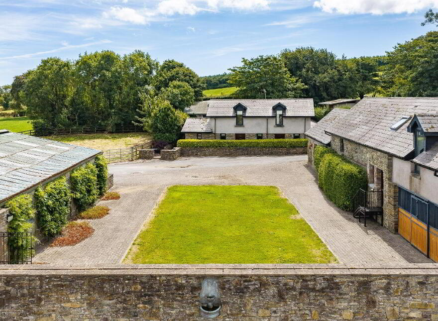 Stone Hill Stud Farm, Ballinvarosig, Carrigaline, P43CP63
