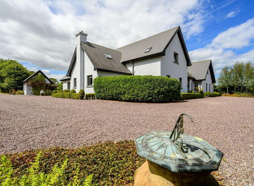 Stone Hill Stud Farm, Ballinvarosig, Carrigaline, P43CP63