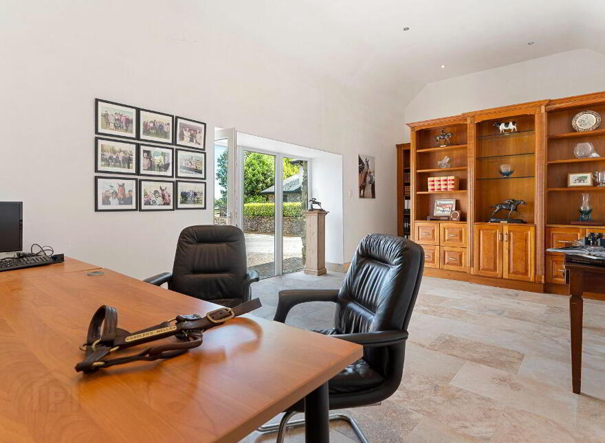 Stone Hill Stud Farm, Ballinvarosig, Carrigaline, P43CP63