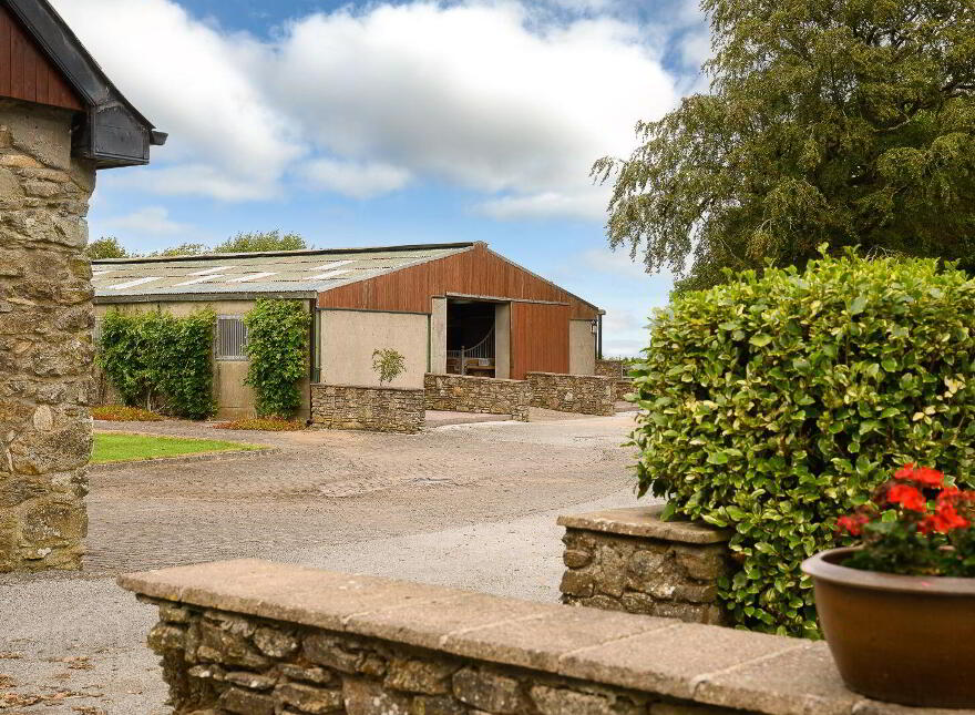 Stone Hill Stud Farm, Ballinvarosig, Carrigaline, P43CP63