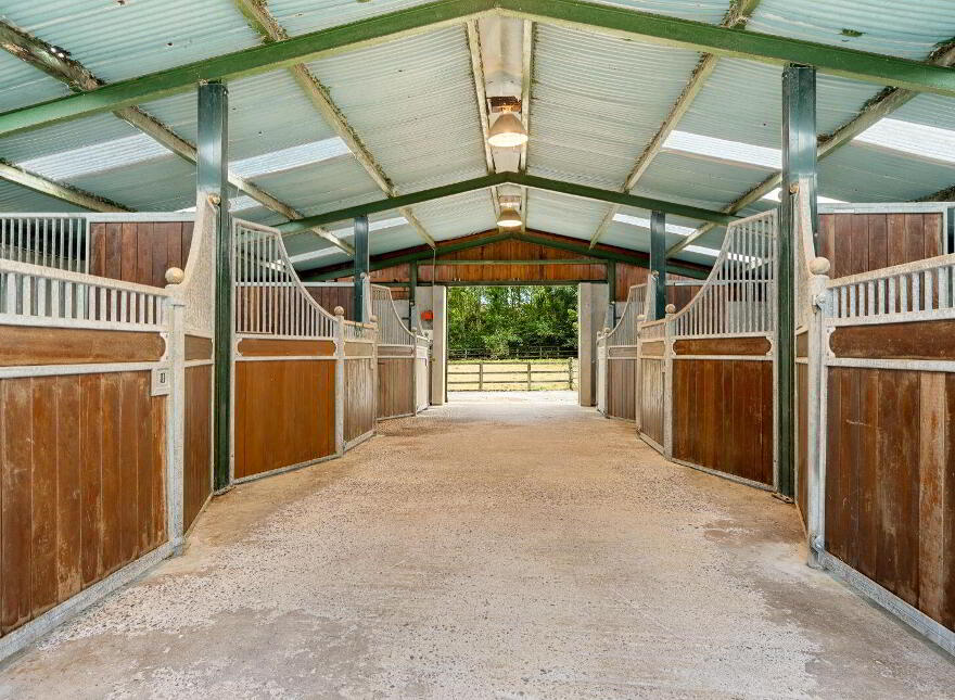 Stone Hill Stud Farm, Ballinvarosig, Carrigaline, P43CP63