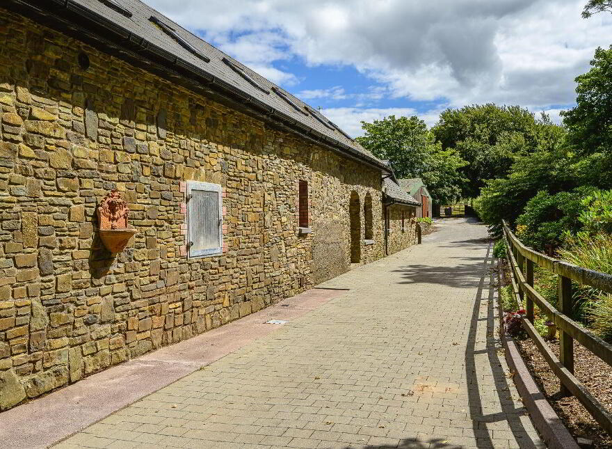 Stone Hill Stud Farm, Ballinvarosig, Carrigaline, P43CP63