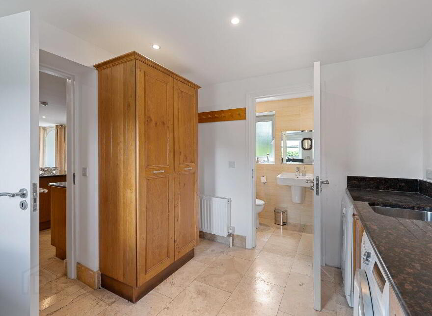 Stone Hill Stud Farm, Ballinvarosig, Carrigaline, P43CP63