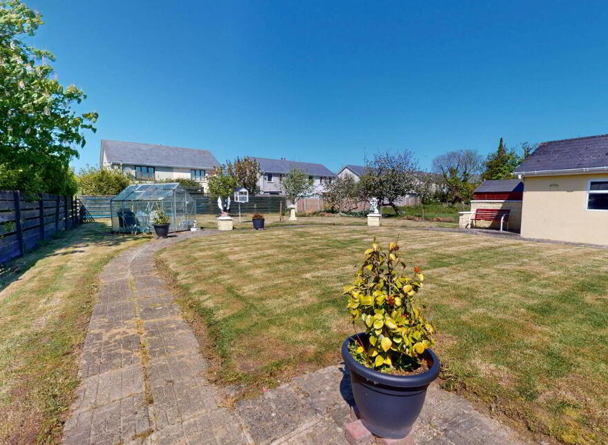 Mooncoin House, Ballygillane Big, Rosslare Strand, Y35F9X4