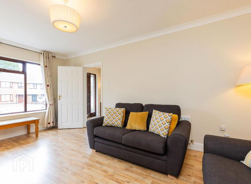 56 College Park Way, Ballinteer, D16N2P9