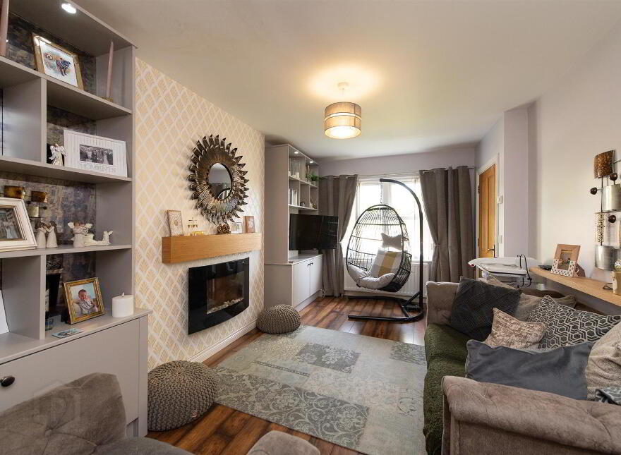 6 Manse Walk, Main Street, Seaforde, BT30 8TN