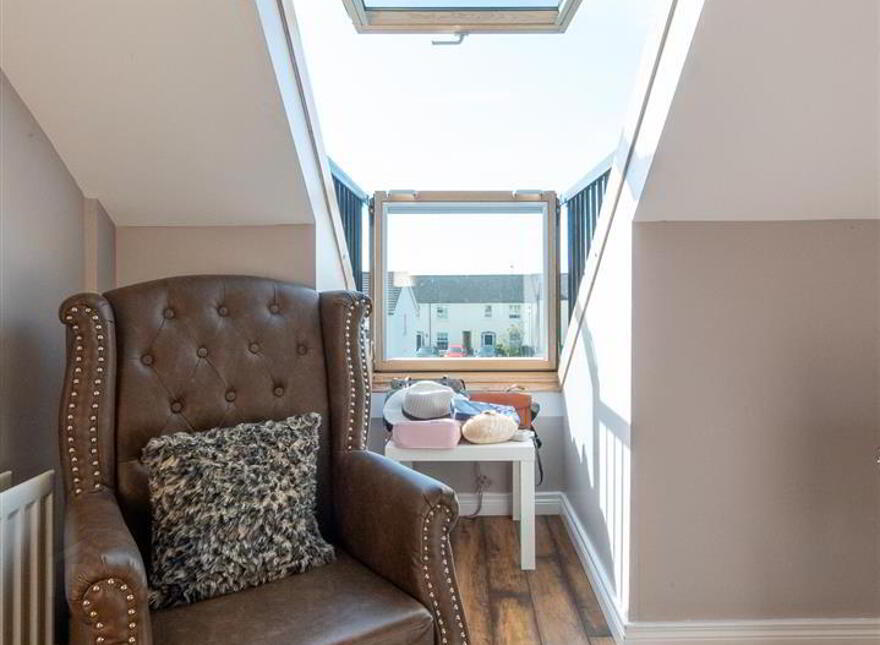 6 Manse Walk, Main Street, Seaforde, BT30 8TN