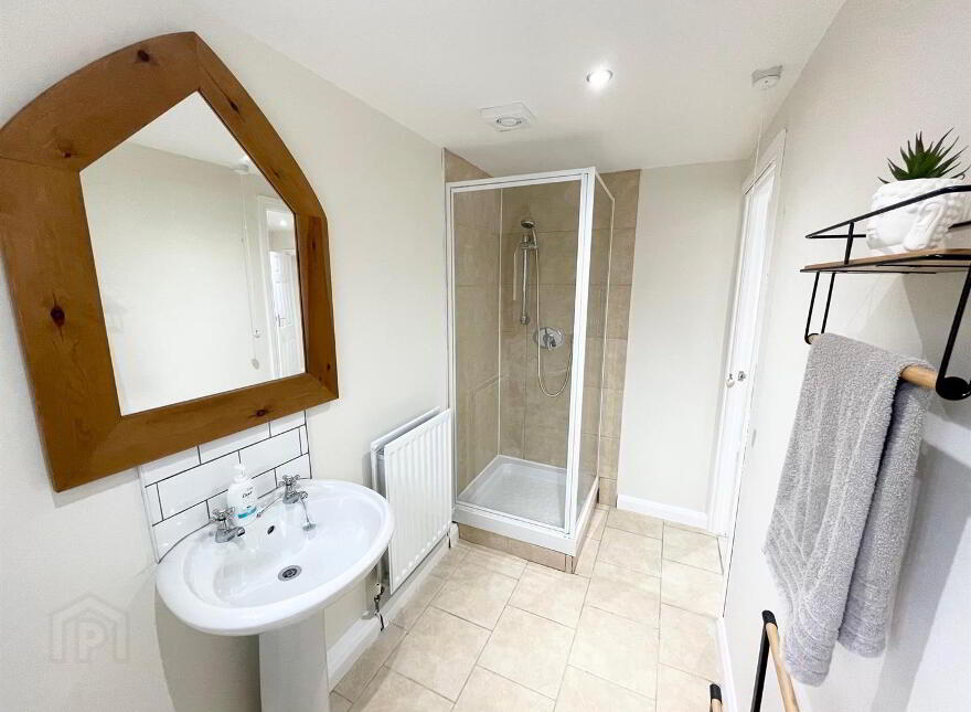 5 High Street, Ballyhalbert, BT22 1BL