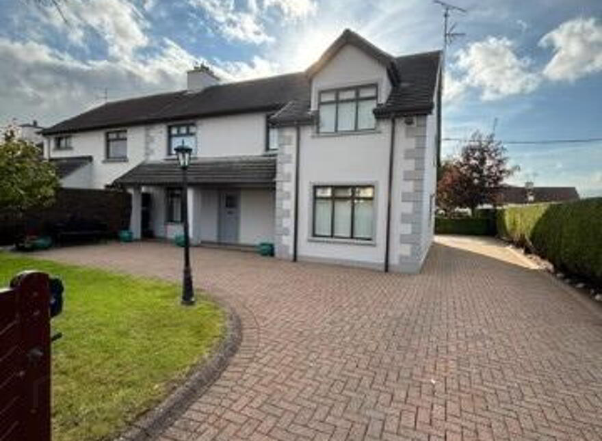 38 Garvagh Road, Dungiven, BT47 4LU photo