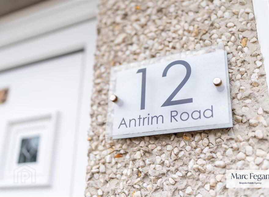 12 Antrim Road, Lurgan, Craigavon, BT67 9BW