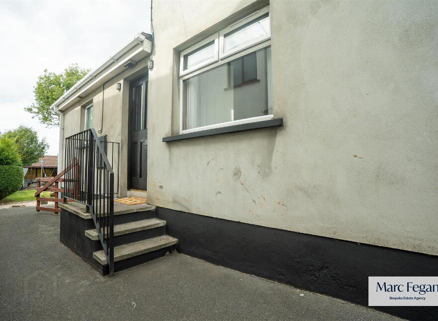12 Antrim Road, Lurgan, Craigavon, BT67 9BW