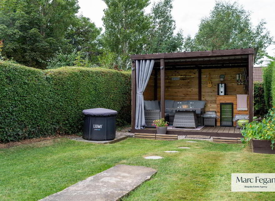 12 Antrim Road, Lurgan, Craigavon, BT67 9BW