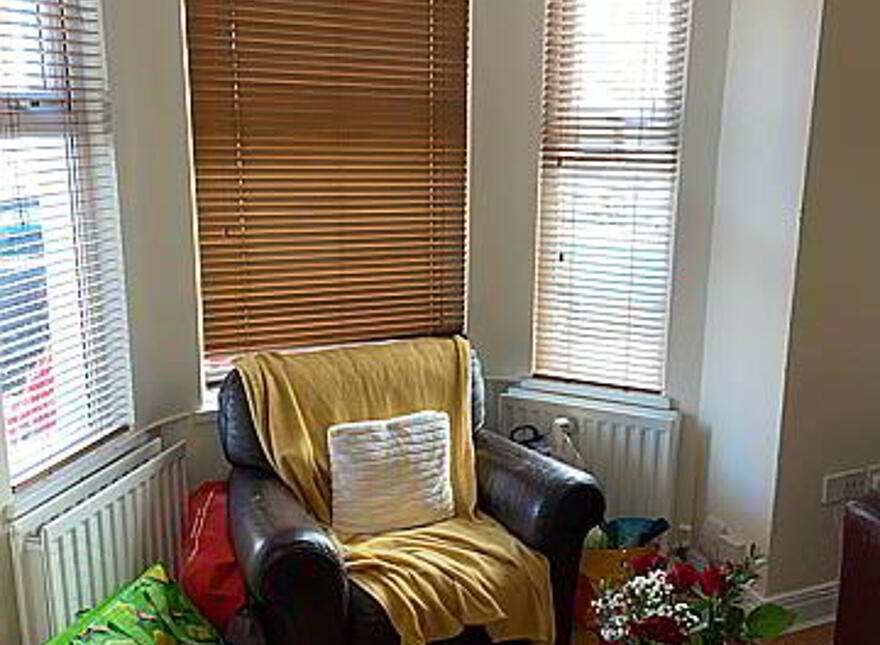 14 Fitzroy Avenue, Belfast, BT7 1HW