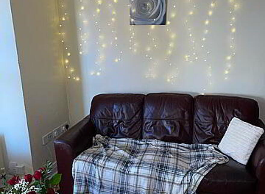 14 Fitzroy Avenue, Belfast, BT7 1HW