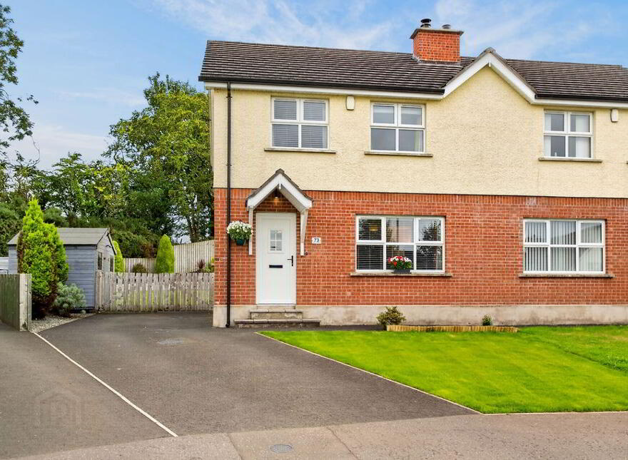 73 Sandhurst Manor, Ballymena, BT42 1FG