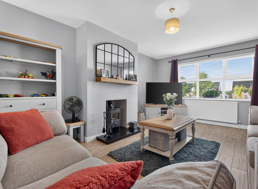 73 Sandhurst Manor, Ballymena, BT42 1FG