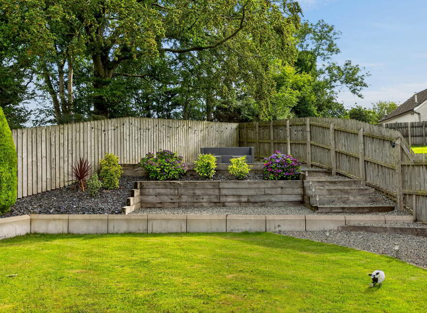 73 Sandhurst Manor, Ballymena, BT42 1FG