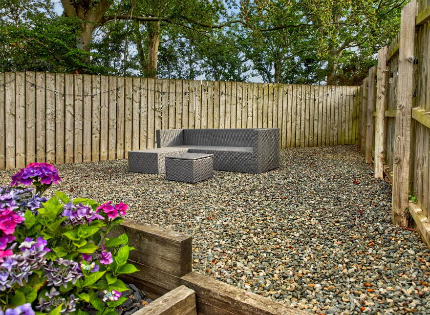 73 Sandhurst Manor, Ballymena, BT42 1FG