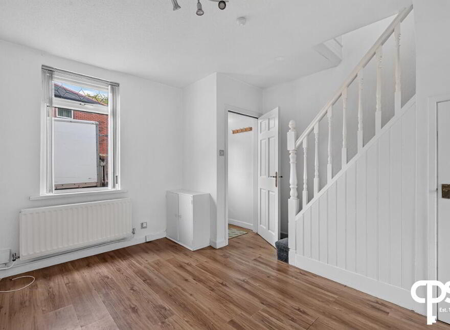 2 Chamberlain Street, Belfast, BT5 4JE