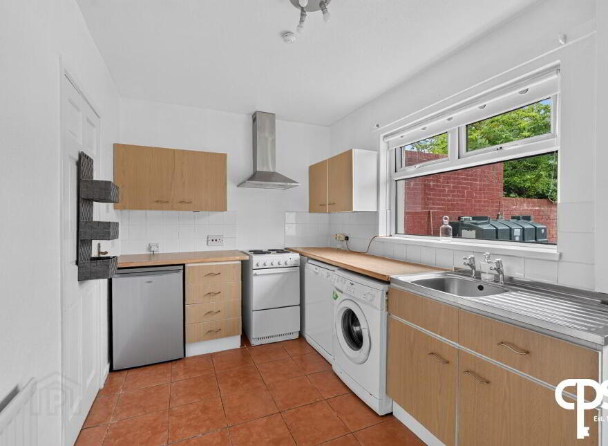 2 Chamberlain Street, Belfast, BT5 4JE
