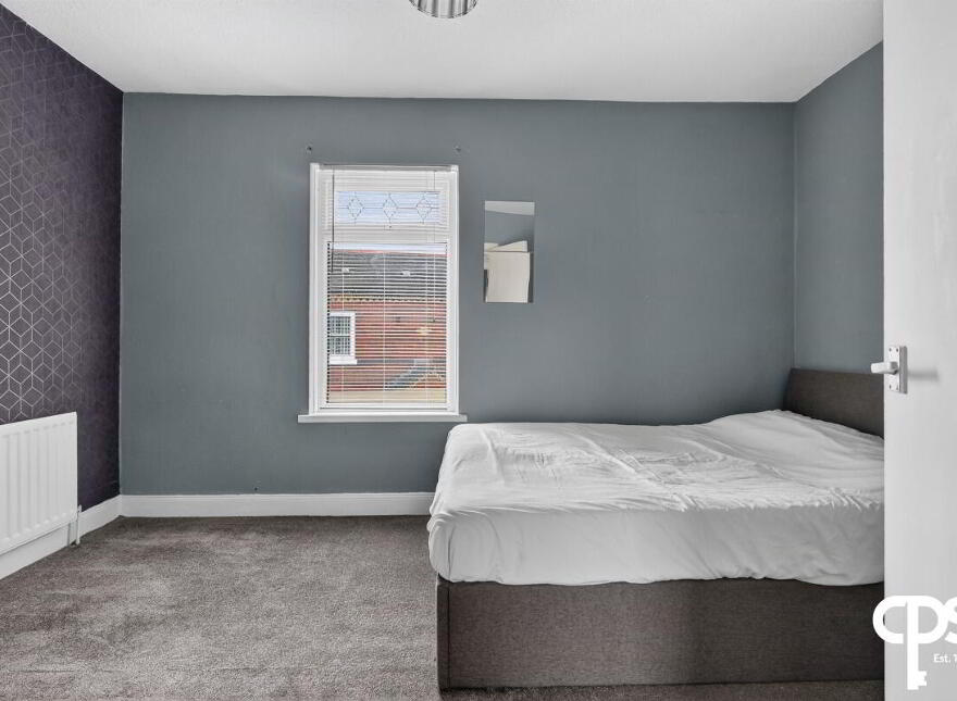 2 Chamberlain Street, Belfast, BT5 4JE