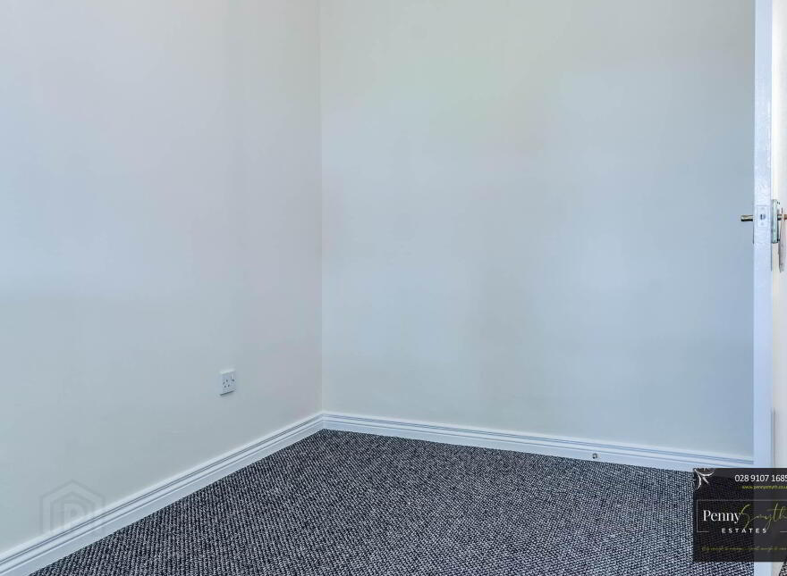 4 Elm Court, Newtownabbey, BT36 5FZ