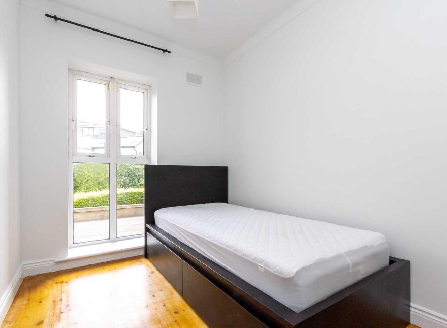 Apartment 1 Chapelview, Maiden Row, Dublin, D20DK70