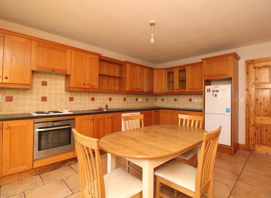 27 Bruach Tailte, Nenagh, E45R520