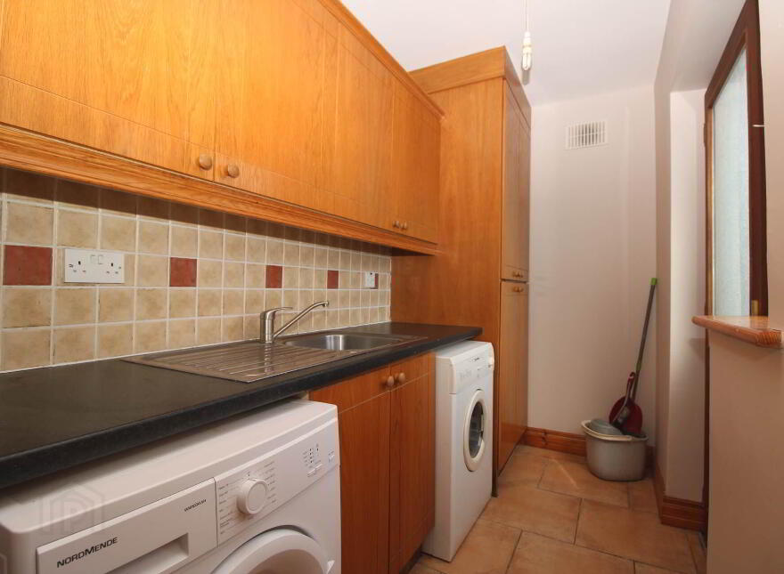 27 Bruach Tailte, Nenagh, E45R520