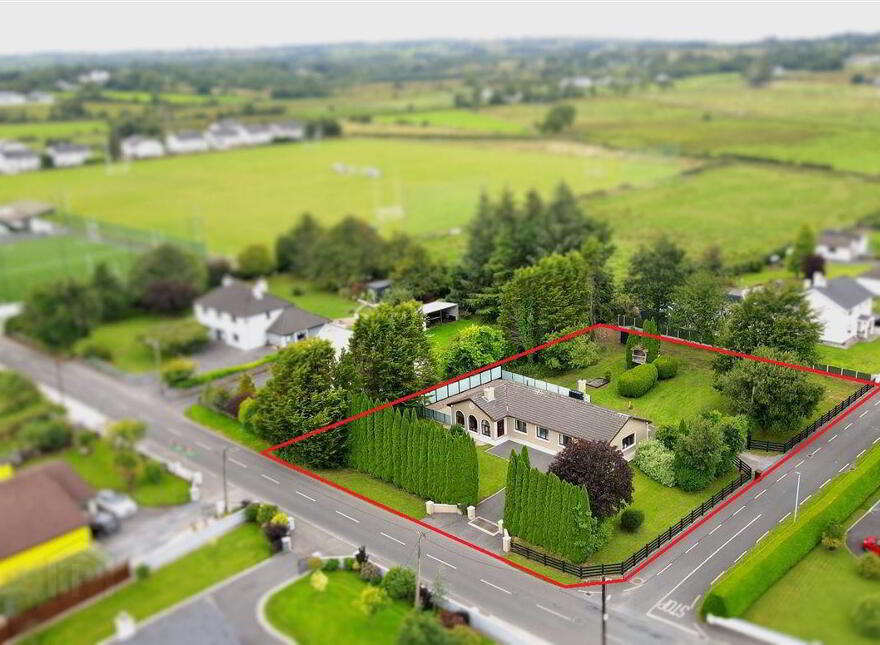 Convent Road, Ballaghaderreen, F45DK19