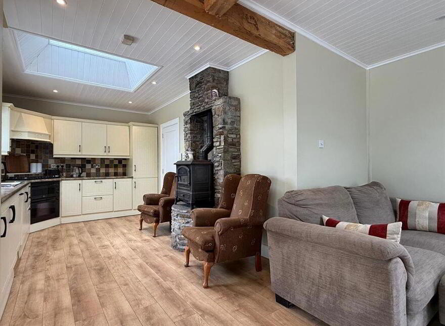 Convent Road, Ballaghaderreen, F45DK19