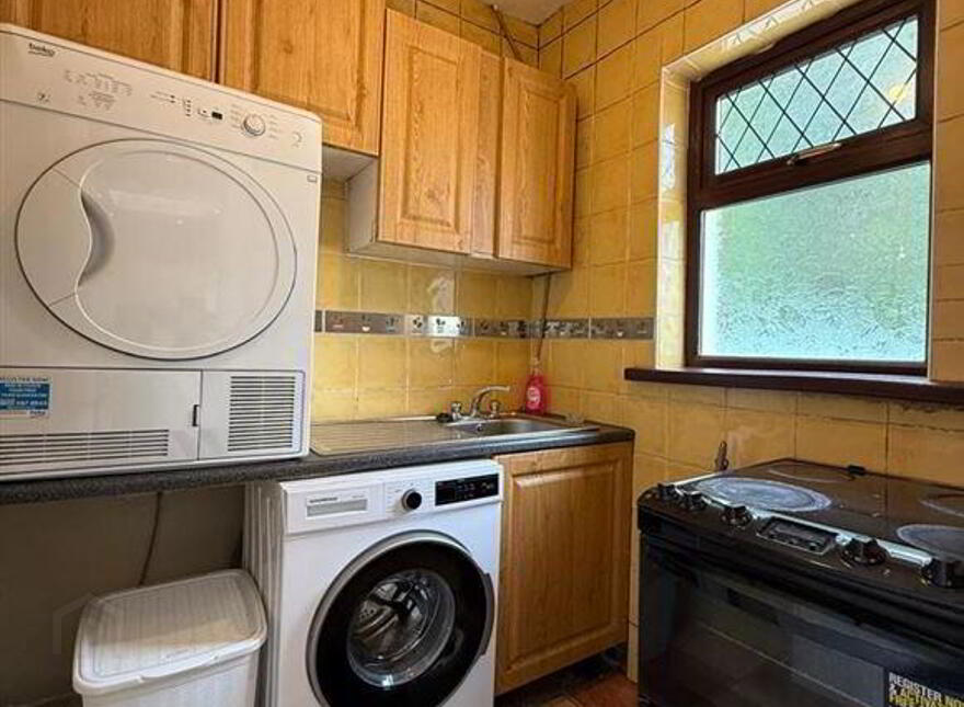 Convent Road, Ballaghaderreen, F45DK19