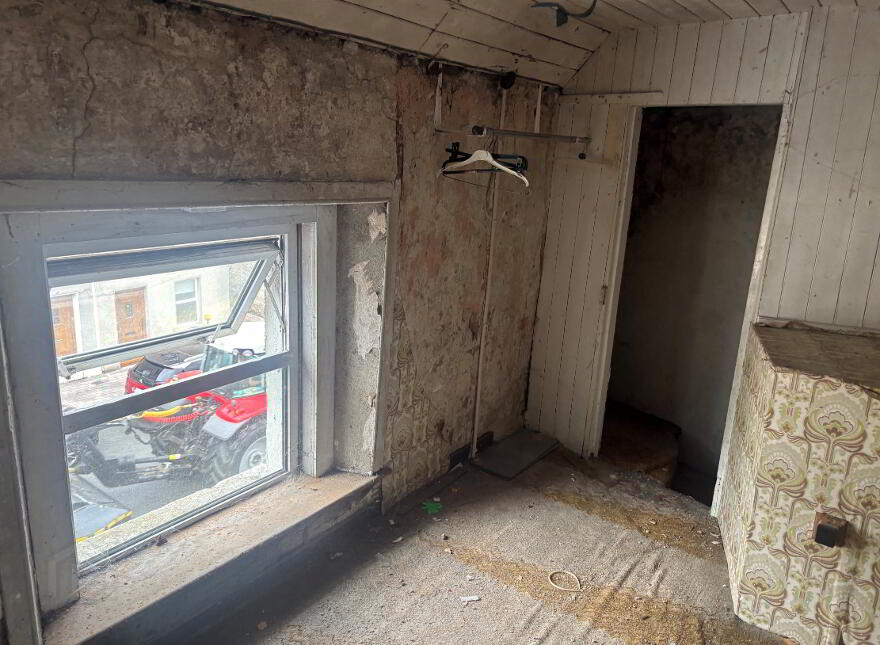 No. 1 St Patrick's Street, Ballybay, A75A371