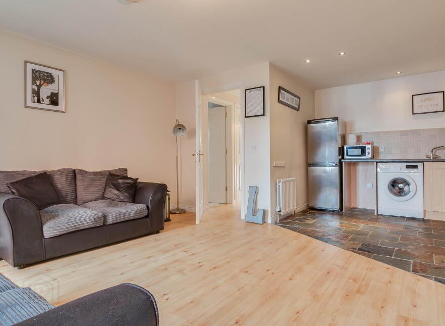 1b Tower Road, Newtownards, BT23 7PN