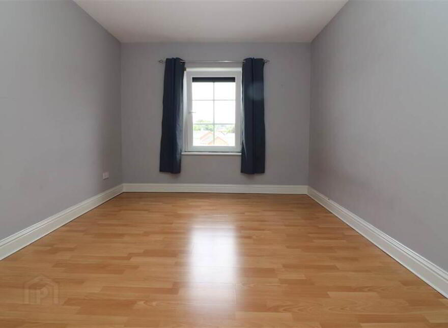 5 Glenmore Place, Lambeg Road, Lisburn, BT27 4QT