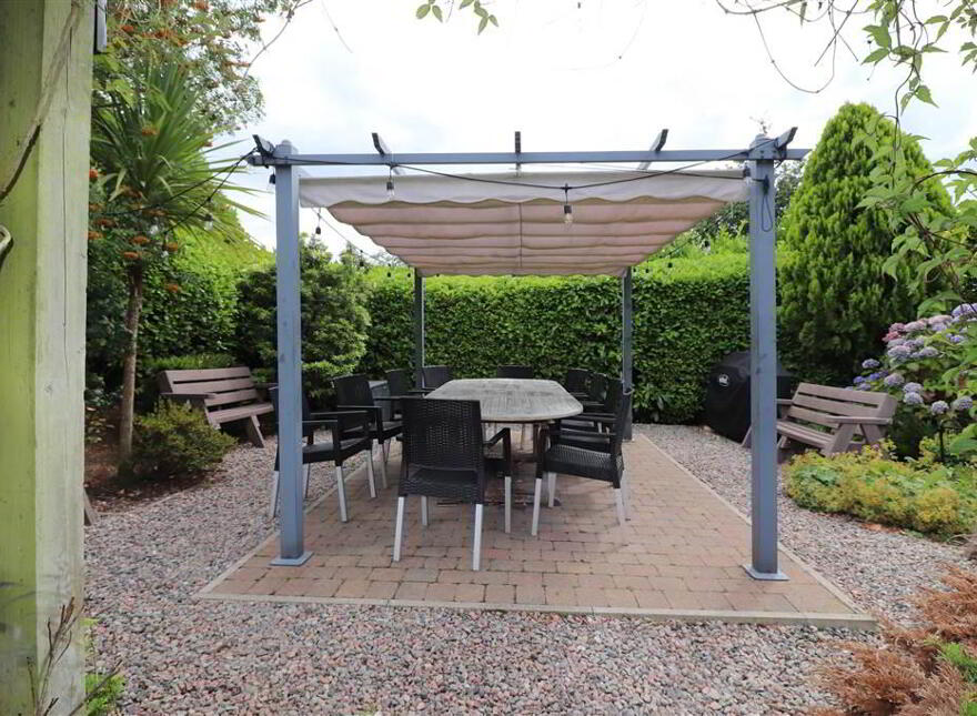 5 Glenmore Place, Lambeg Road, Lisburn, BT27 4QT