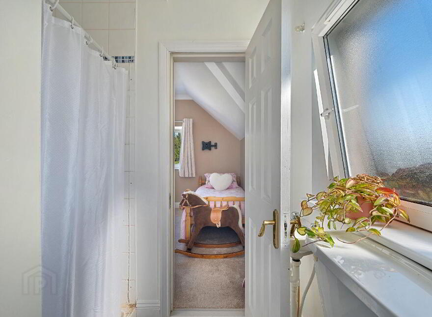 Springfield, Ballyfeard, Tracton, P17P229
