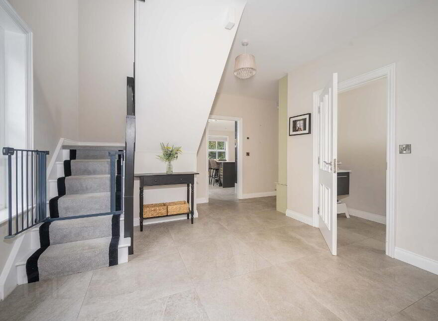 7B Mornington, Belfast, BT7 3JS