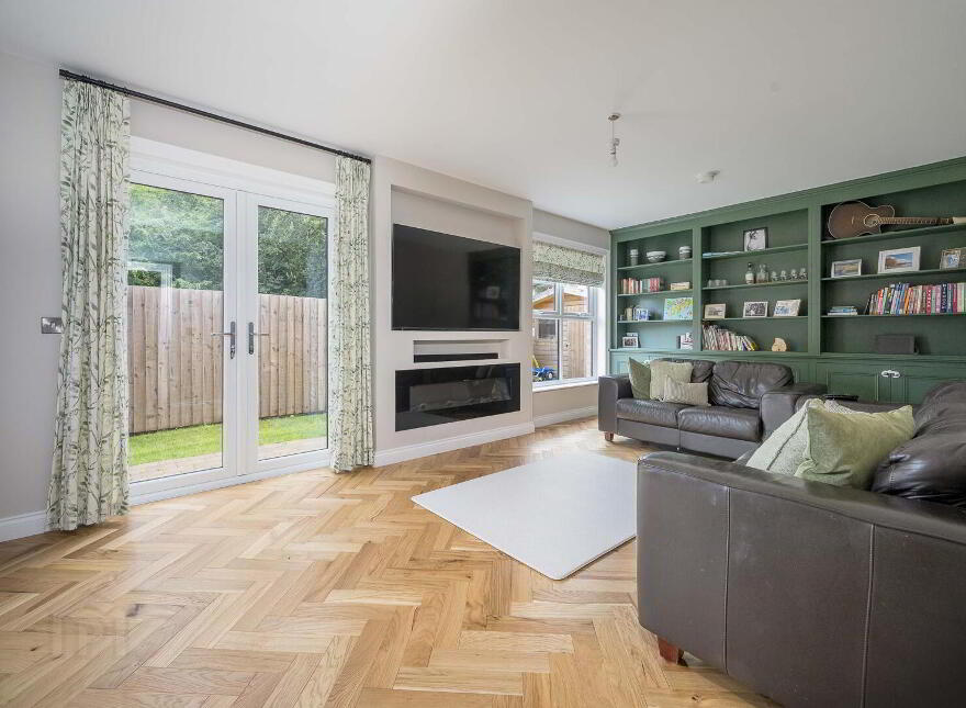 7B Mornington, Belfast, BT7 3JS