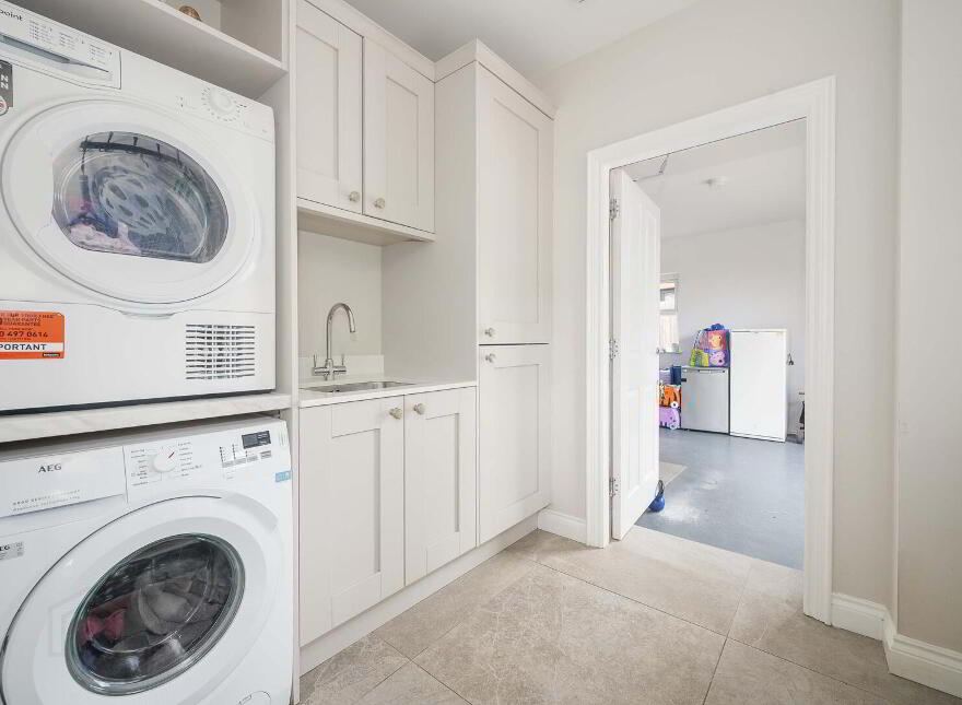 7B Mornington, Belfast, BT7 3JS