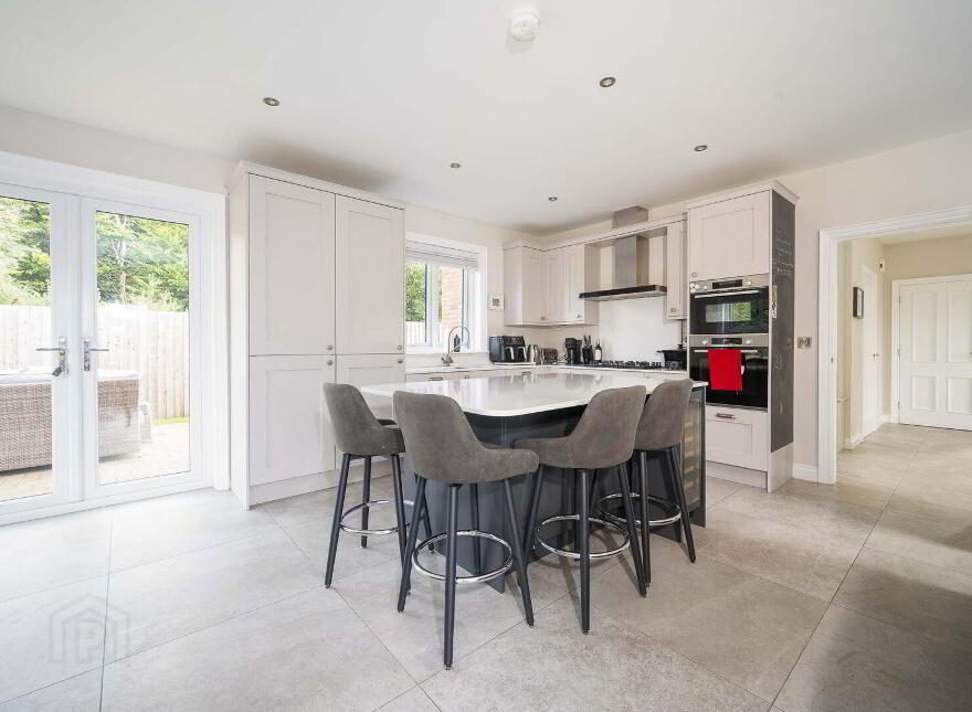 7B Mornington, Belfast, BT7 3JS