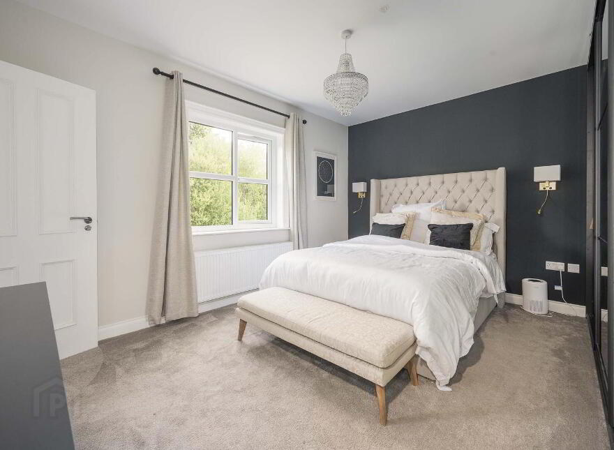 7B Mornington, Belfast, BT7 3JS