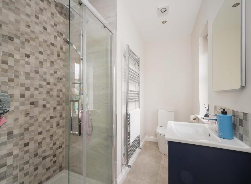 7B Mornington, Belfast, BT7 3JS