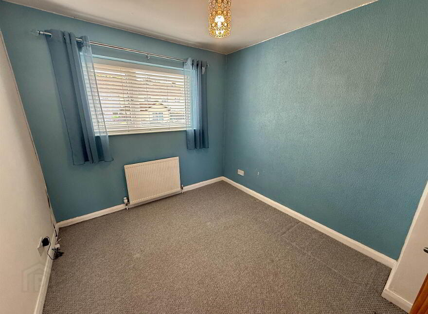 11 Camlough Place, Castlereagh, Belfast, BT6 9NZ
