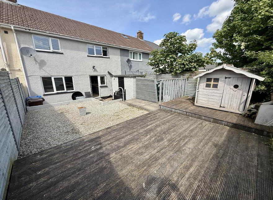11 Camlough Place, Castlereagh, Belfast, BT6 9NZ