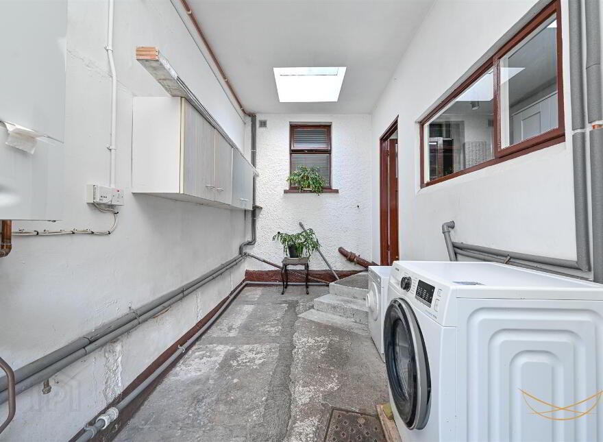 128 Rashee Road, Ballyclare, BT39 9HT